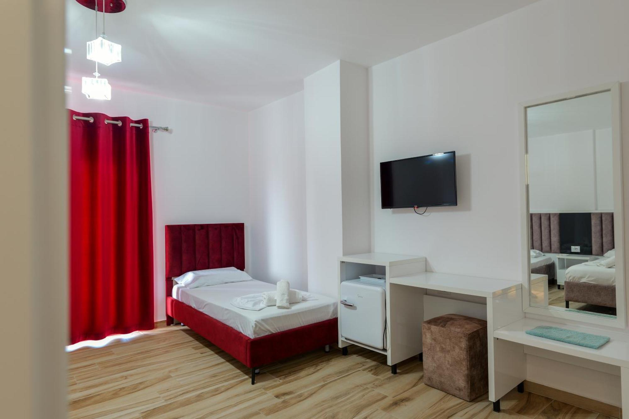 Hotel Take Borsh Zewnętrze zdjęcie