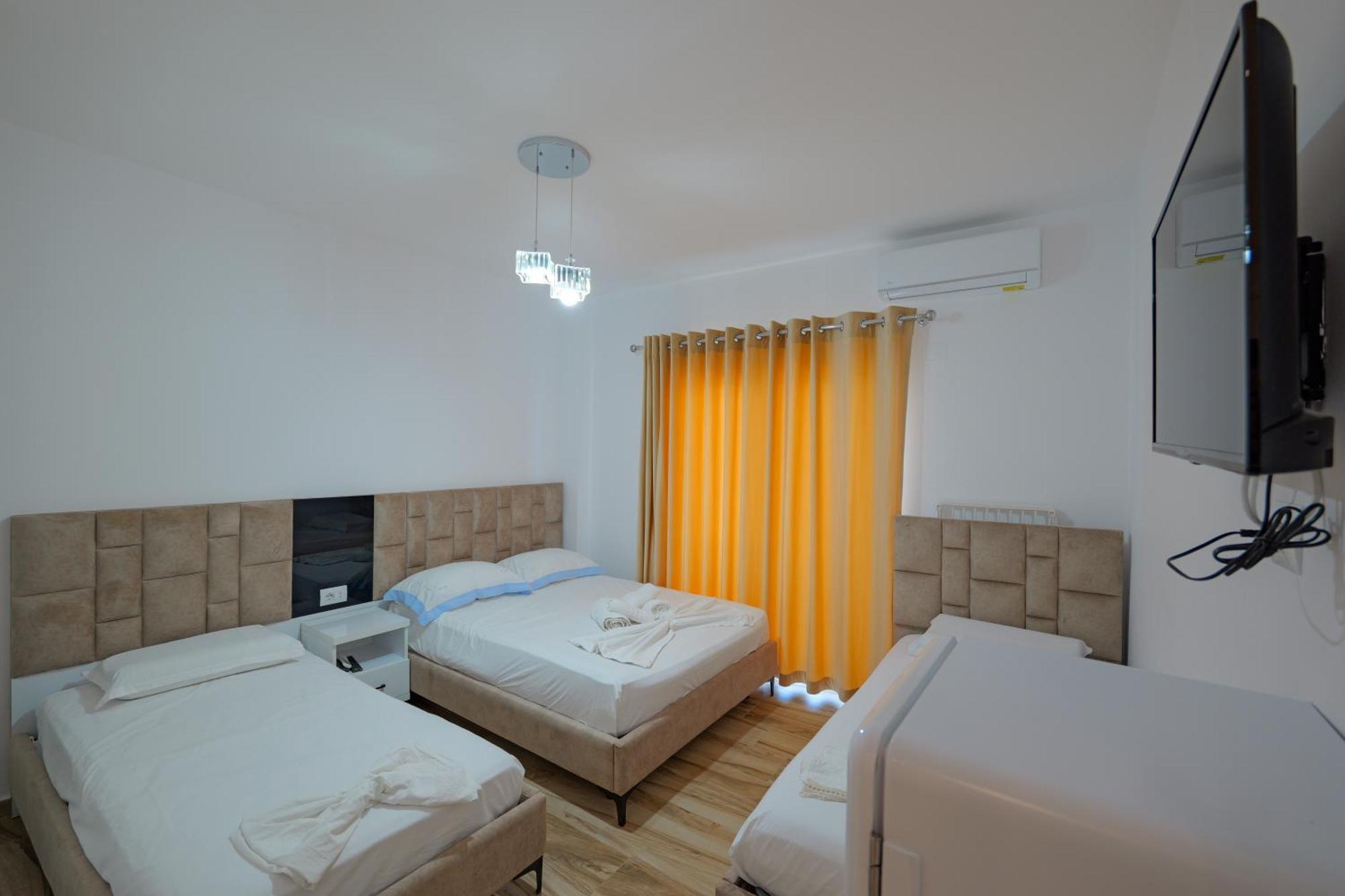 Hotel Take Borsh Zewnętrze zdjęcie