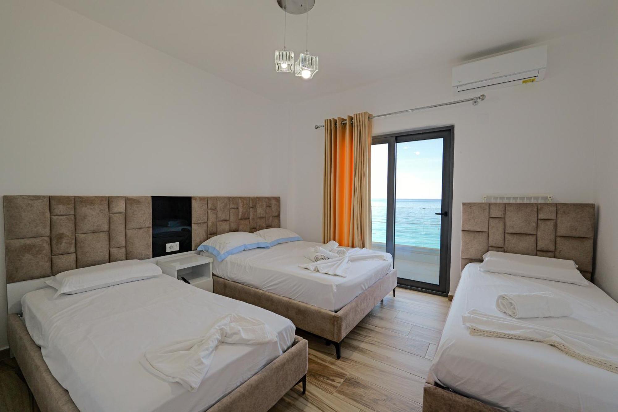 Hotel Take Borsh Zewnętrze zdjęcie